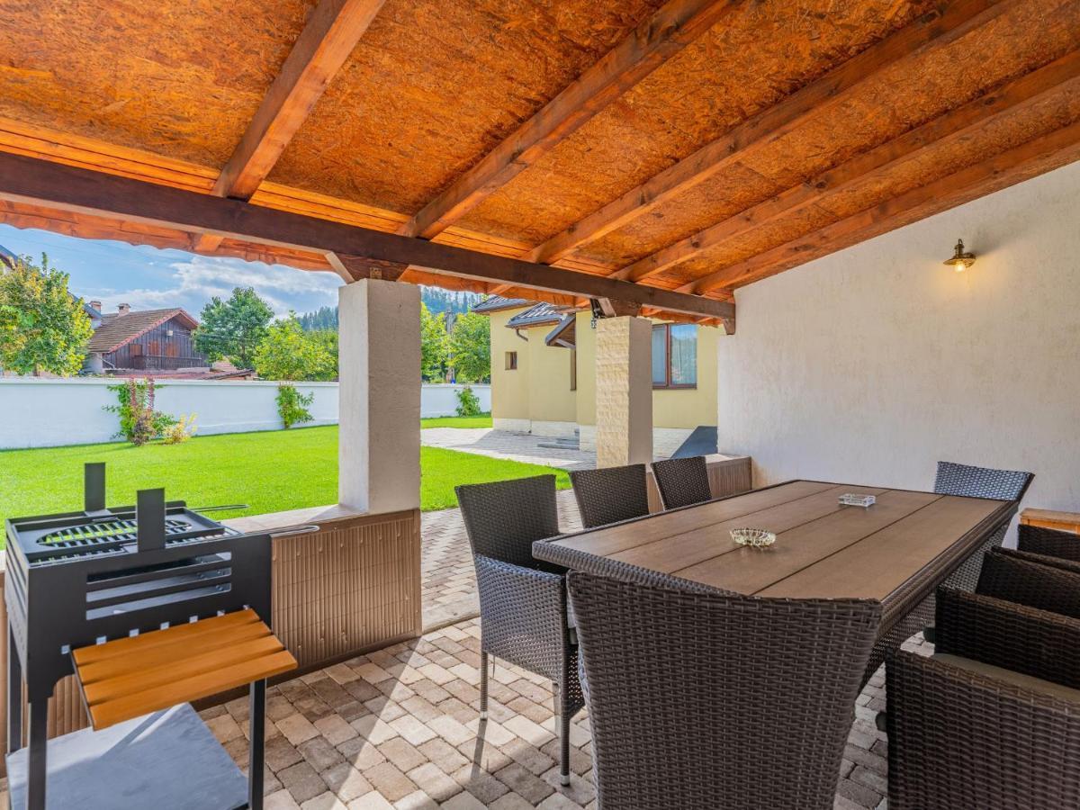 Casa Saraste Rasnov Exterior foto