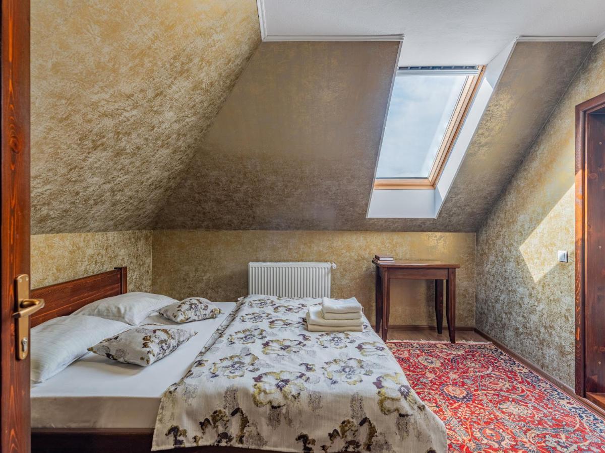 Casa Saraste Rasnov Exterior foto